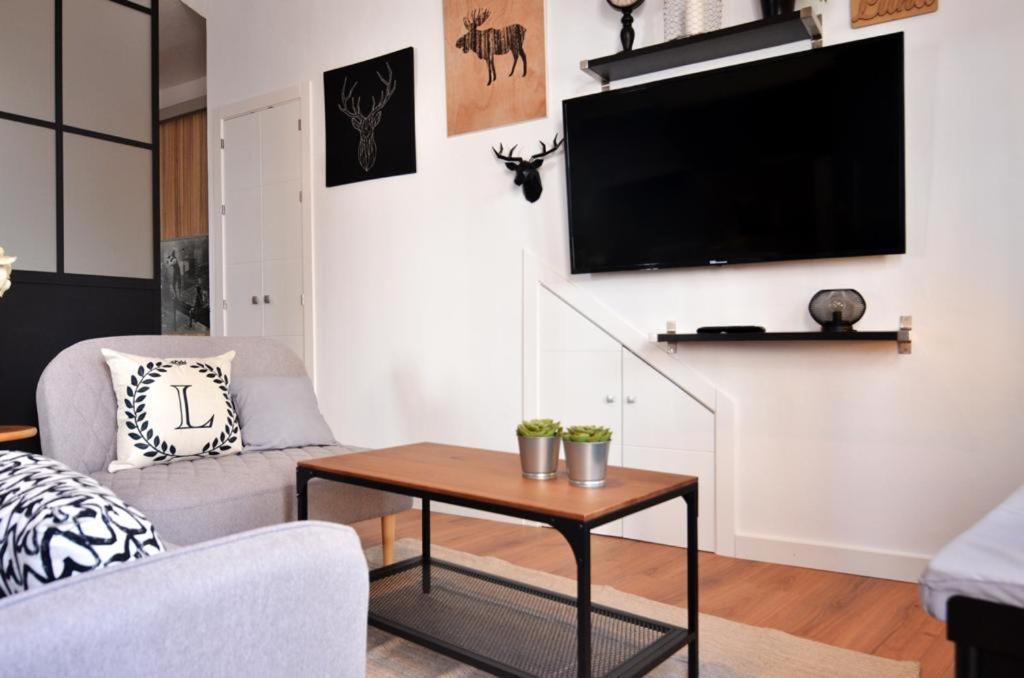 Luna'S Home. Precioso Loft En בויויוס פר דל קונדדו מראה חיצוני תמונה